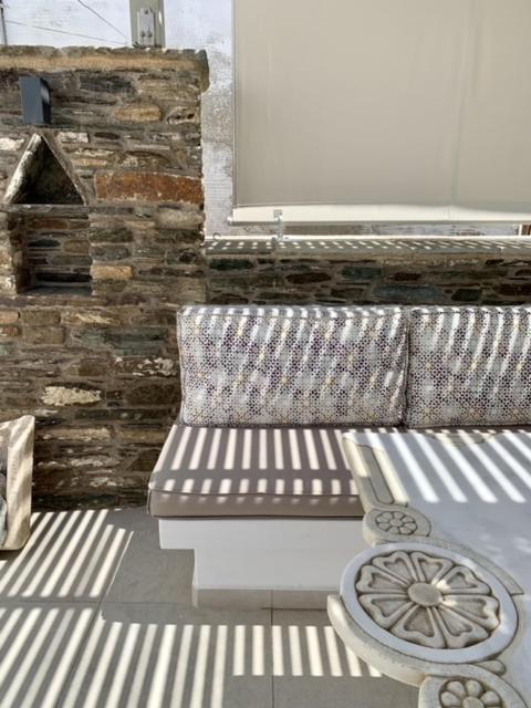 Serenity Living Platia, Tinos Esterno foto