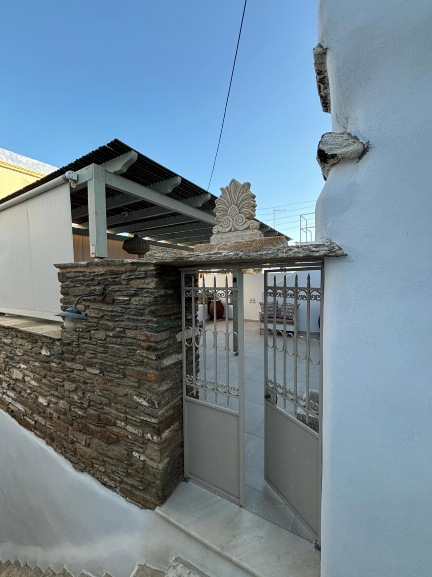 Serenity Living Platia, Tinos Esterno foto