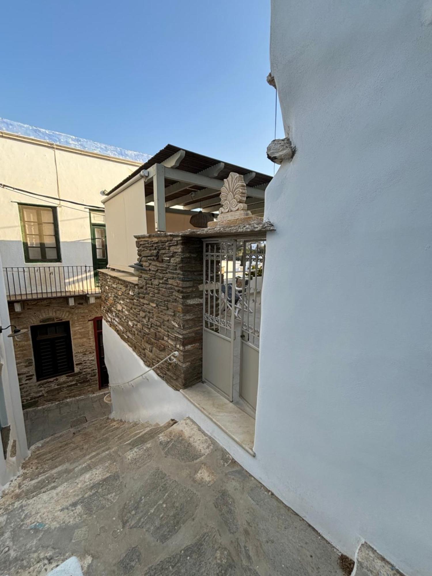 Serenity Living Platia, Tinos Esterno foto